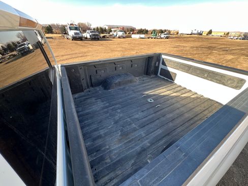 Used 2023 Chevrolet Silverado 2500 LT w/ Convenience Package image 12