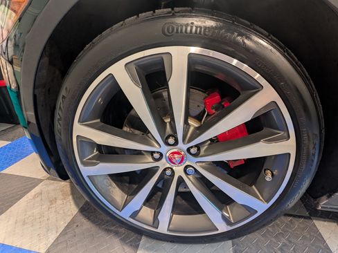 Used 2018 Jaguar XF First Edition AWD/4WD image 15