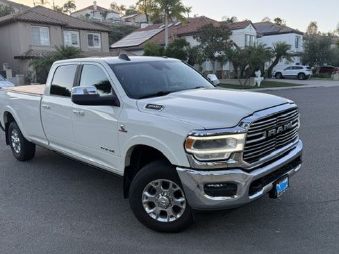 Used 2022 RAM 3500 Laramie AWD/4WD image 1