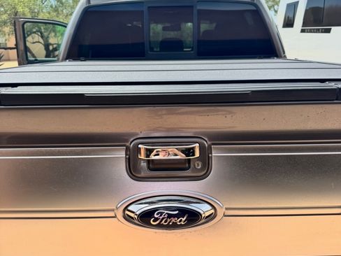 Used 2013 Ford F150 Platinum AWD/4WD image 4