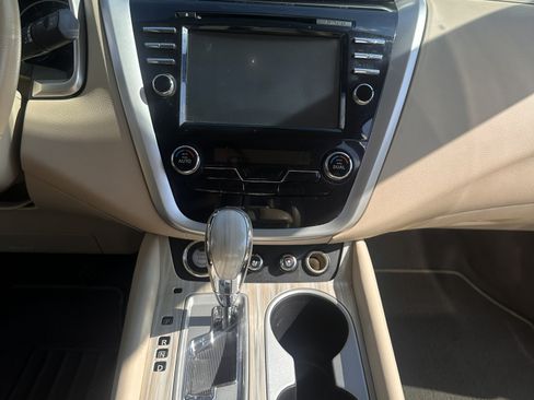 Used 2017 Nissan Murano Platinum w/ Platinum Technology Package image 14