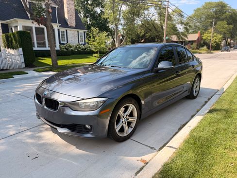 Used 2014 BMW 328i xDrive Sedan AWD/4WD image 1