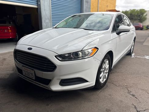 Used 2016 Ford Fusion S image 1
