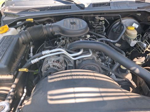 Used 1998 Dodge Dakota 2WD Club Cab image 12
