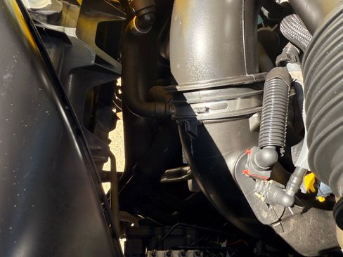 Used 2019 Ford F150 Raptor w/ Equipment Group 802A Luxury image 16