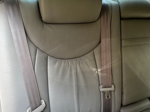 Used 2004 Lexus LS 430 w/ Modern Luxury Pkg RWD image 24