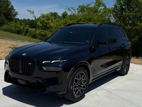 Used 2023 BMW X7 M60i w/ Executive Package AWD/4WD image 6