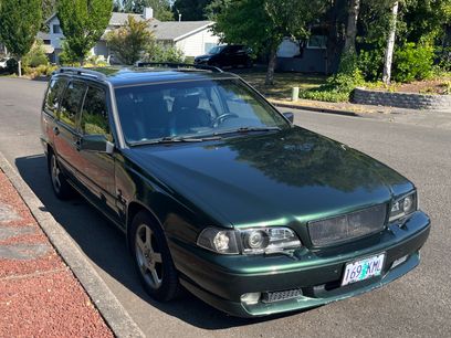Used 2000 Volvo V70 R
