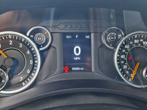 Used 2021 RAM 2500 Big Horn image 17