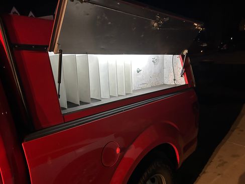 Used 2019 Ford F150 Lariat image 13