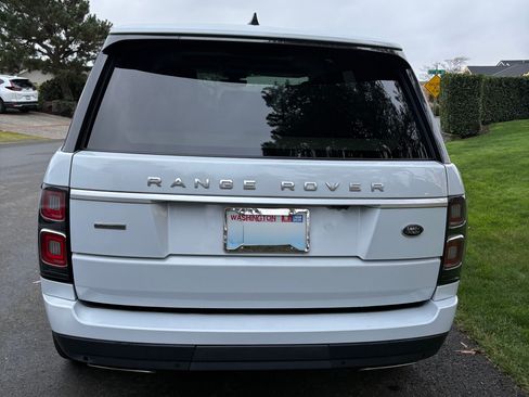 Used 2019 Land Rover Range Rover Supercharged image 5