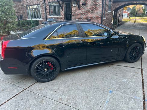 Used 2011 Cadillac CTS Luxury image 6