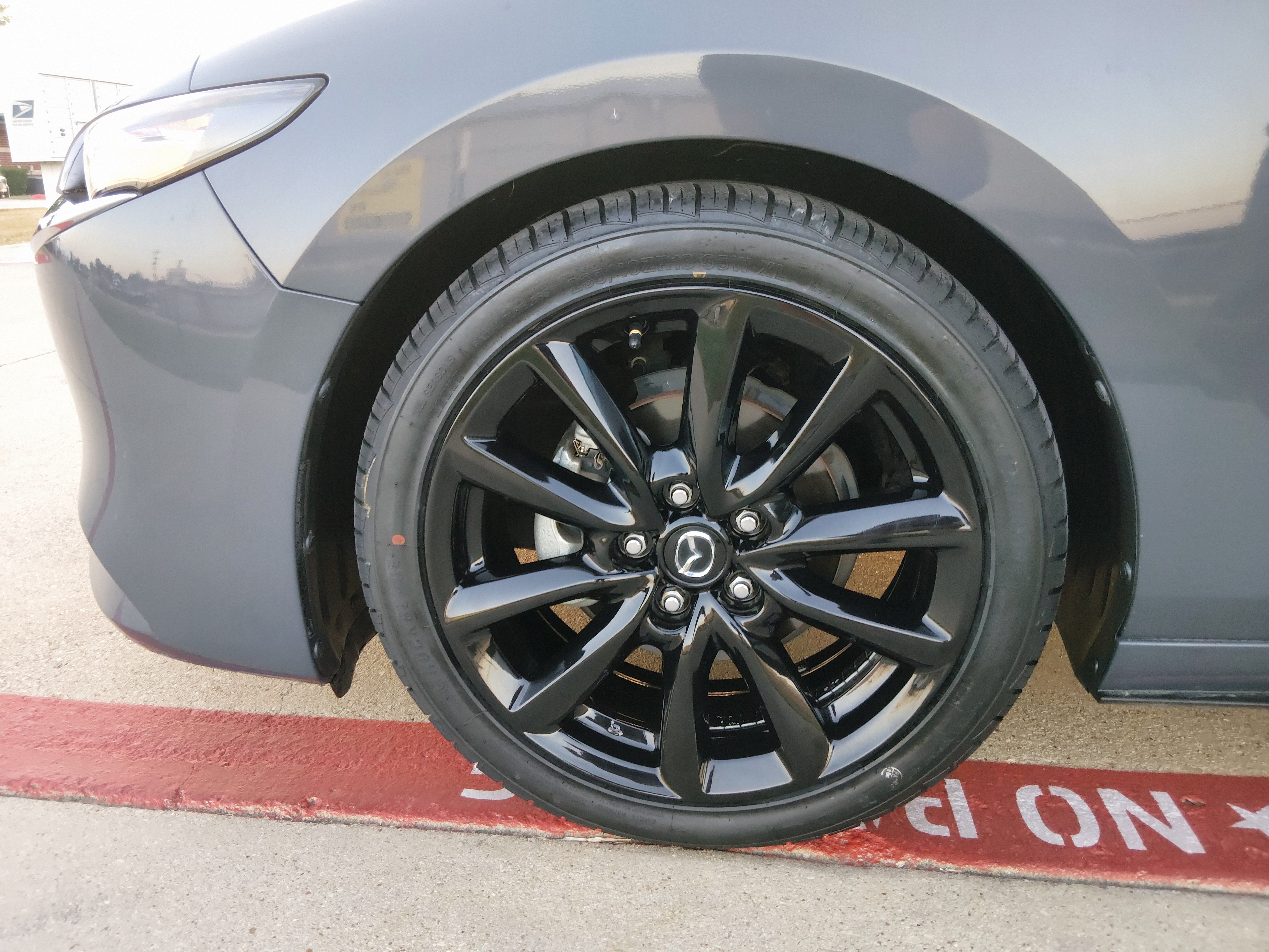 Used 2022 MAZDA MAZDA3 s FWD image 9