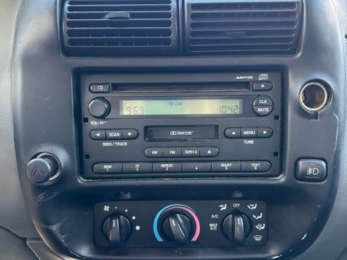 Used 2005 Ford Ranger Edge image 13