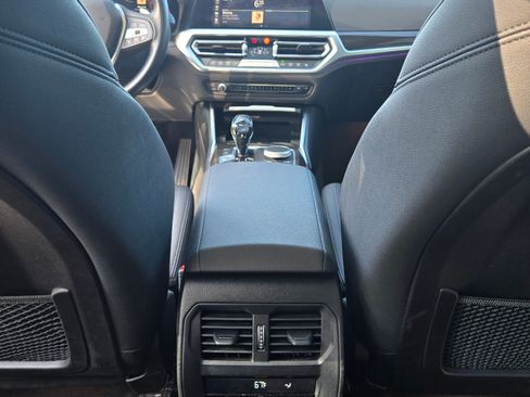 Used 2021 BMW 330i xDrive Sedan w/ Premium Package image 9