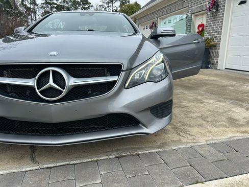 Used 2015 Mercedes-Benz E 400 4MATIC Coupe image 6