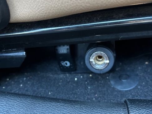 Used 2021 Jeep Wrangler Unlimited Rubicon image 16