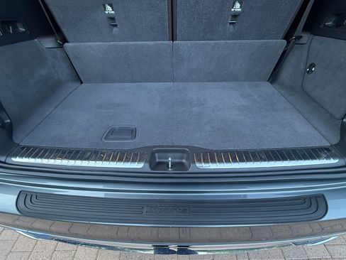 Used 2020 Mercedes-Benz GLS 450 4MATIC image 17