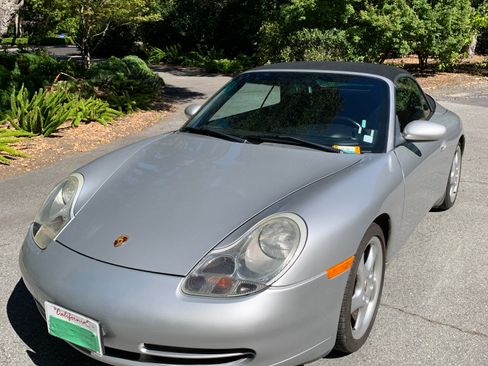 Used 2000 Porsche 911 Cabriolet image 17