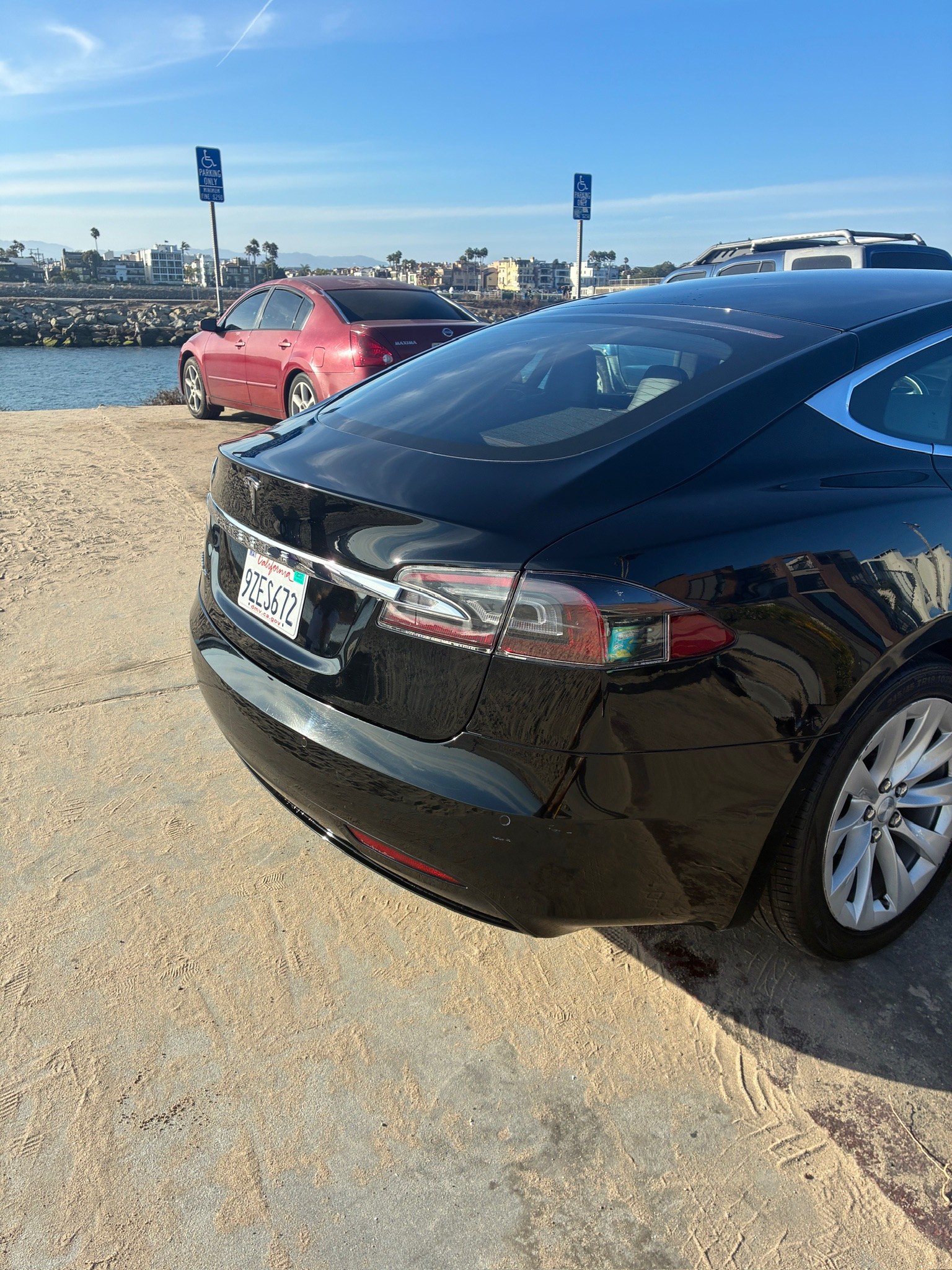 Used 2016 Tesla Model S 75 RWD image 5