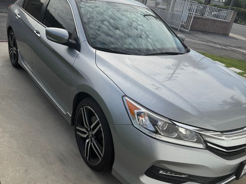 Used 2017 Honda Accord Sport image 1