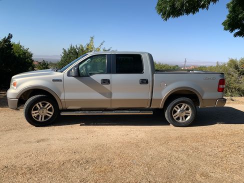 Used 2006 Ford F150 Lariat AWD/4WD image 4