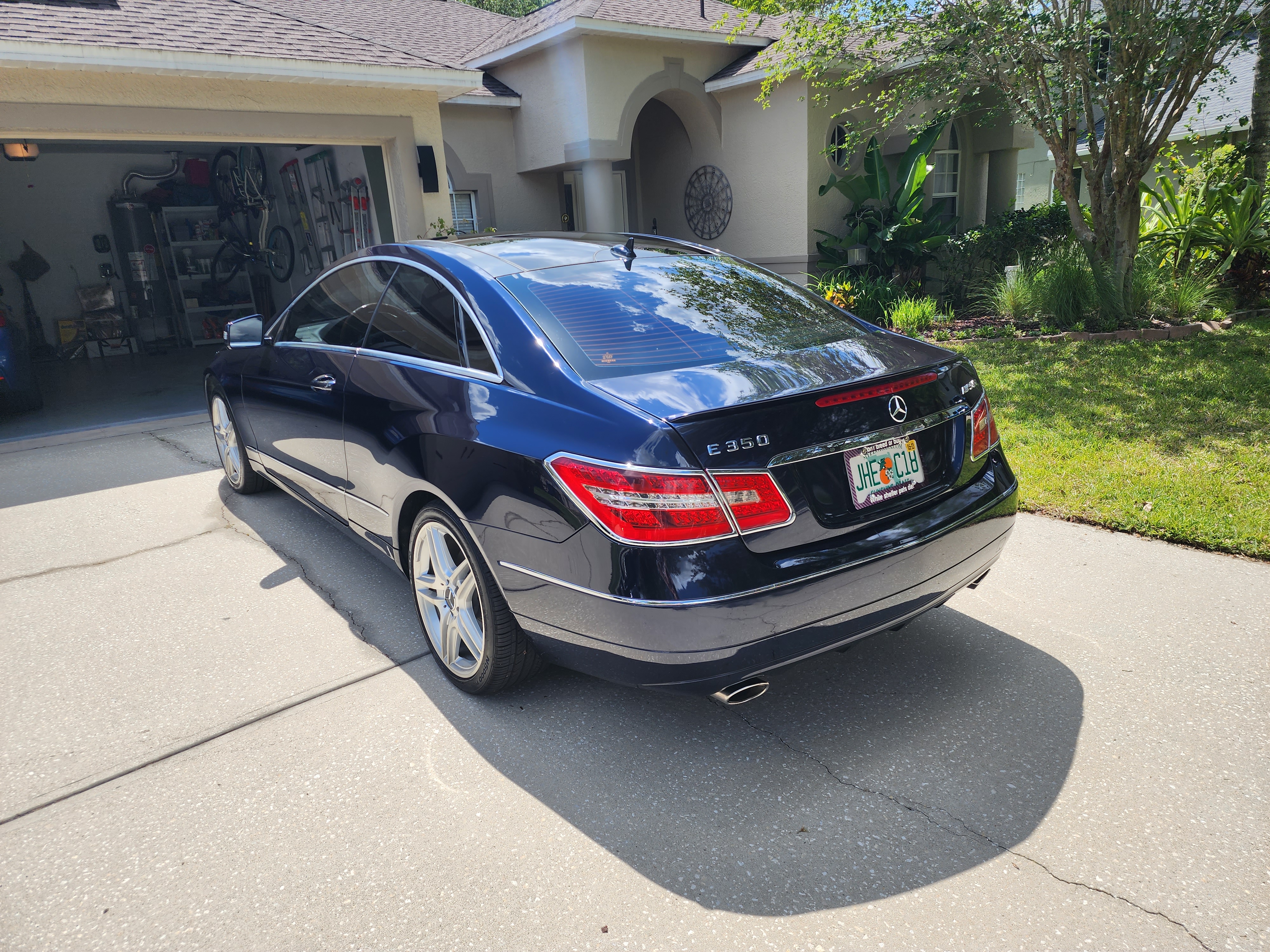 Used 2011 Mercedes-Benz E 350 Coupe image 2