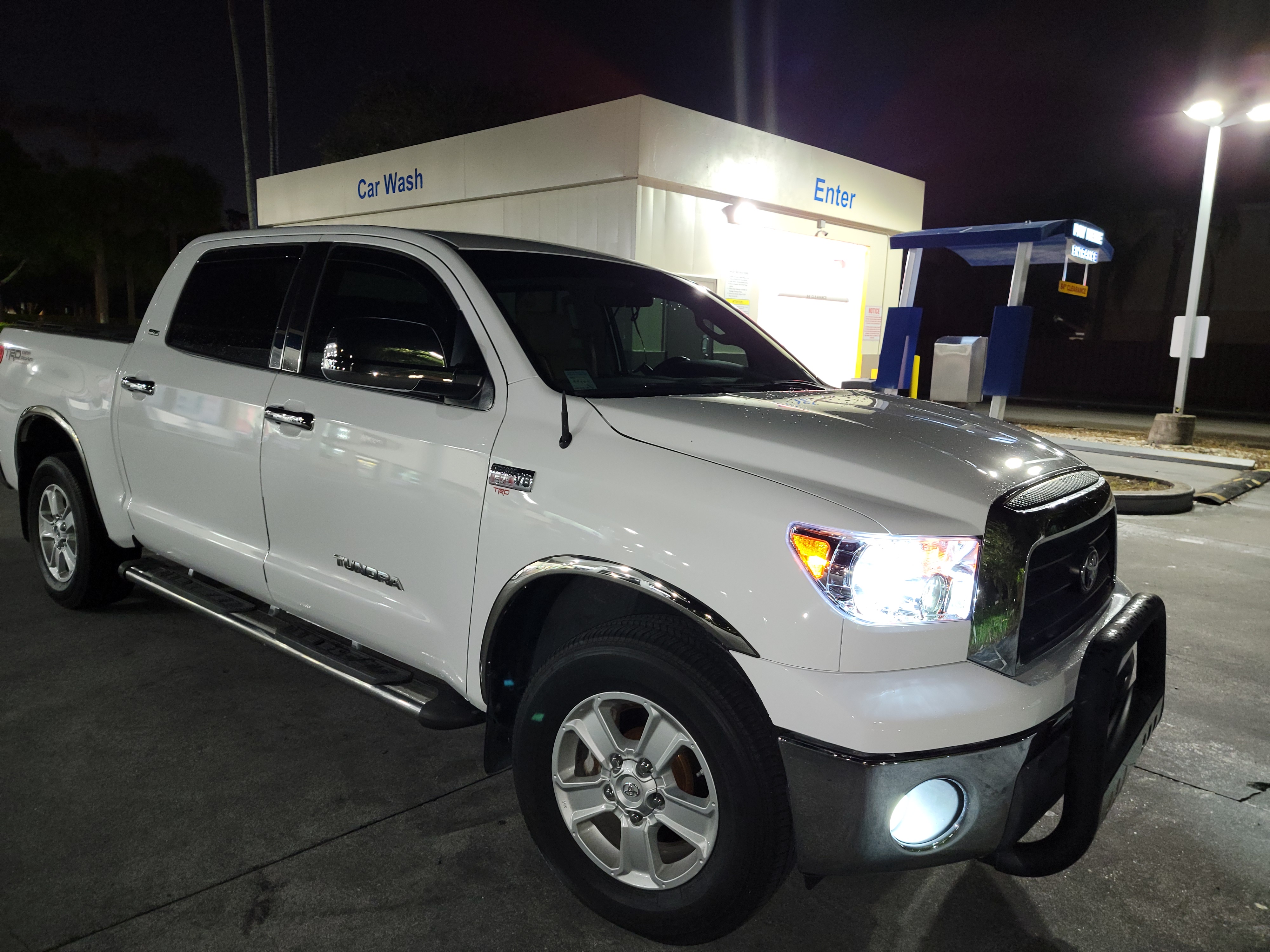 Used 2007 Toyota Tundra SR5 w/ TRD Off-Road Pkg RWD image 12