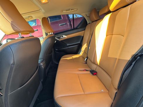 Used 2015 Lexus CT 200h image 13