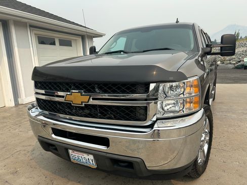 Used 2013 Chevrolet Silverado 2500 LT AWD/4WD image 6