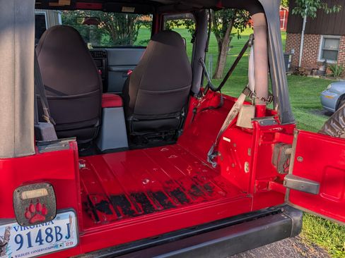 Used 1997 Jeep Wrangler SE AWD/4WD image 9