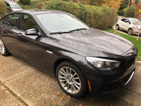 Used 2017 BMW 535i xDrive AWD/4WD image 8