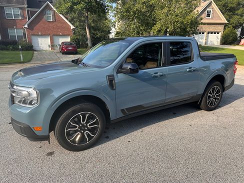 Used 2022 Ford Maverick Lariat w/ Lariat Luxury Package image 1