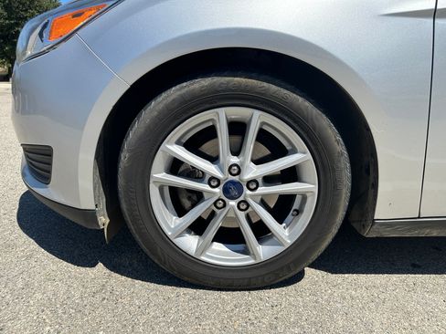 Used 2018 Ford Focus SE image 26