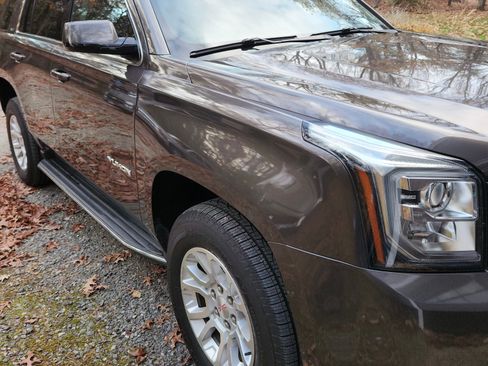 Used 2020 GMC Yukon SLT AWD/4WD image 5
