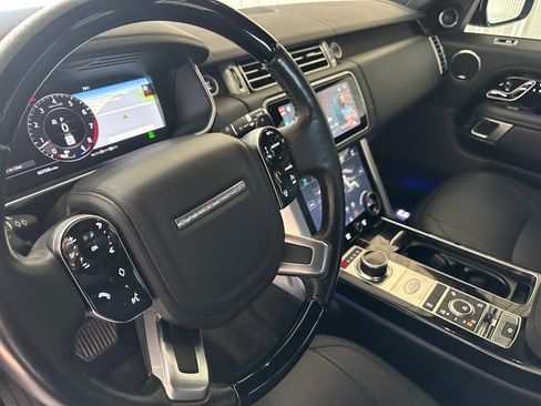 Used 2019 Land Rover Range Rover Supercharged image 25