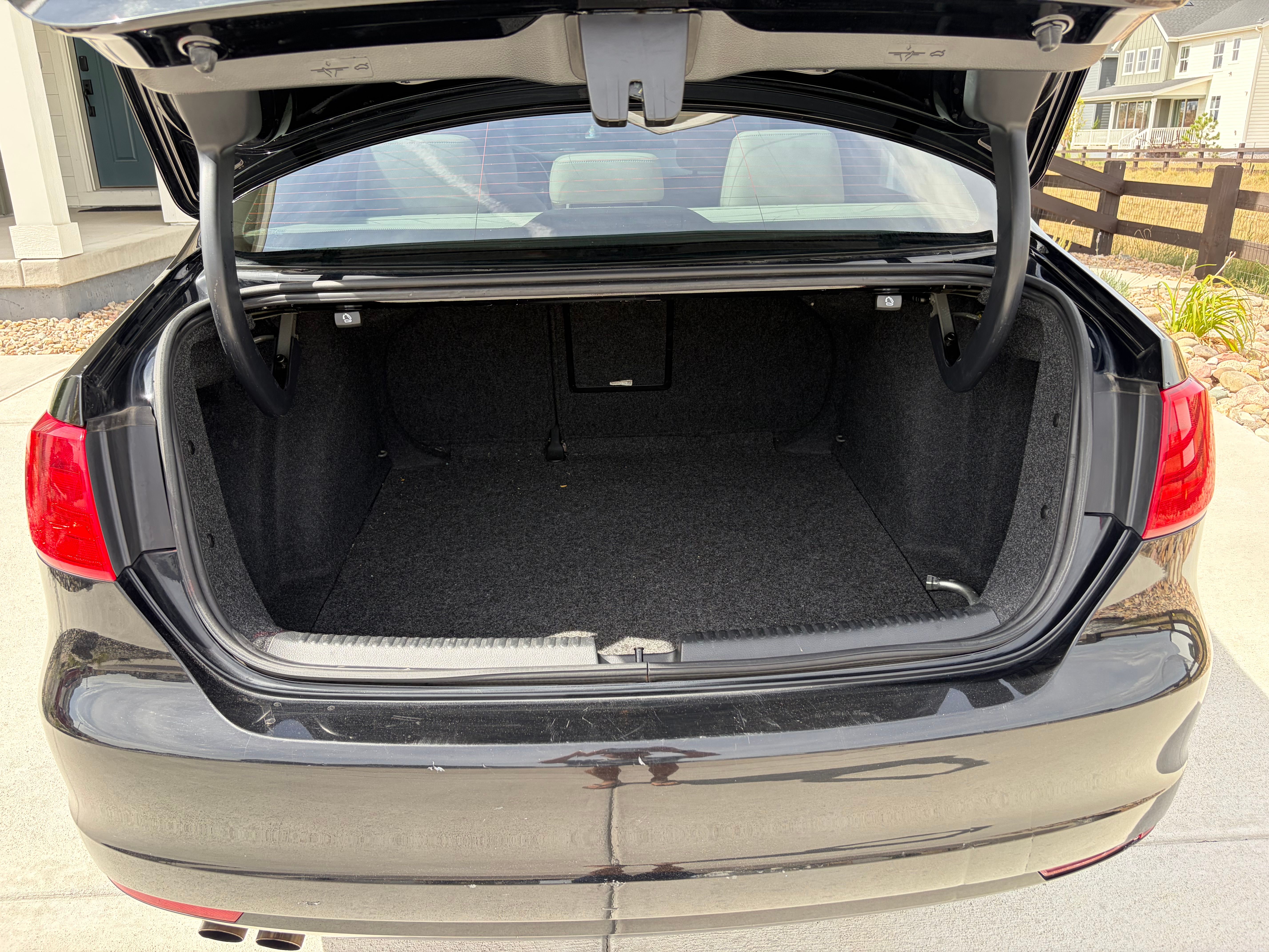 Used 2013 Volkswagen Jetta TDI FWD image 12