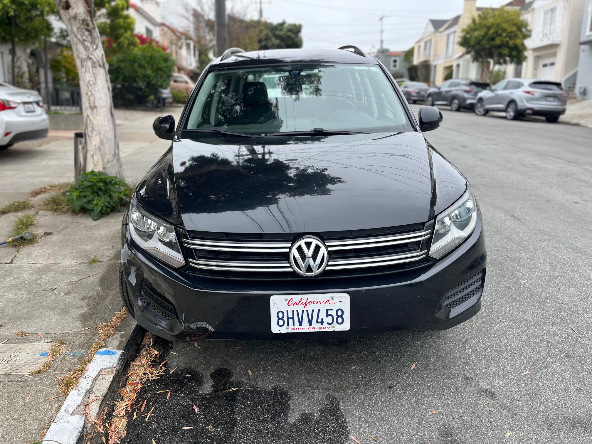 Used 2016 Volkswagen Tiguan S FWD image 1