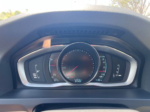 Used 2014 Volvo S60 T5 image 12