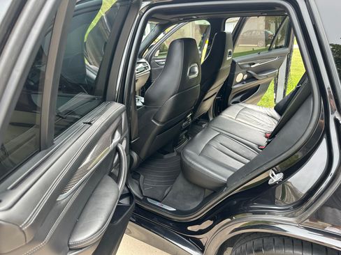 Used 2018 BMW X5 M AWD/4WD image 14