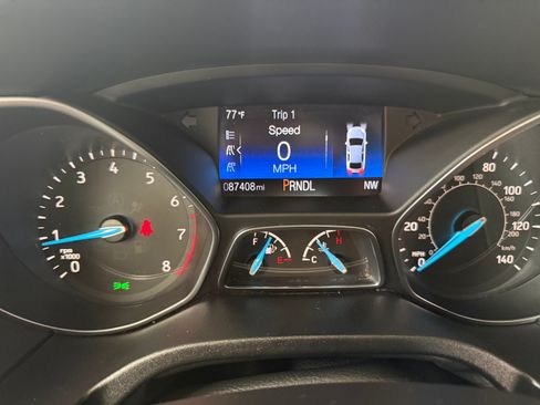 Used 2017 Ford Focus SE FWD image 13