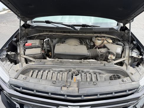 Used 2020 Chevrolet Silverado 1500 LT Trail Boss AWD/4WD image 14