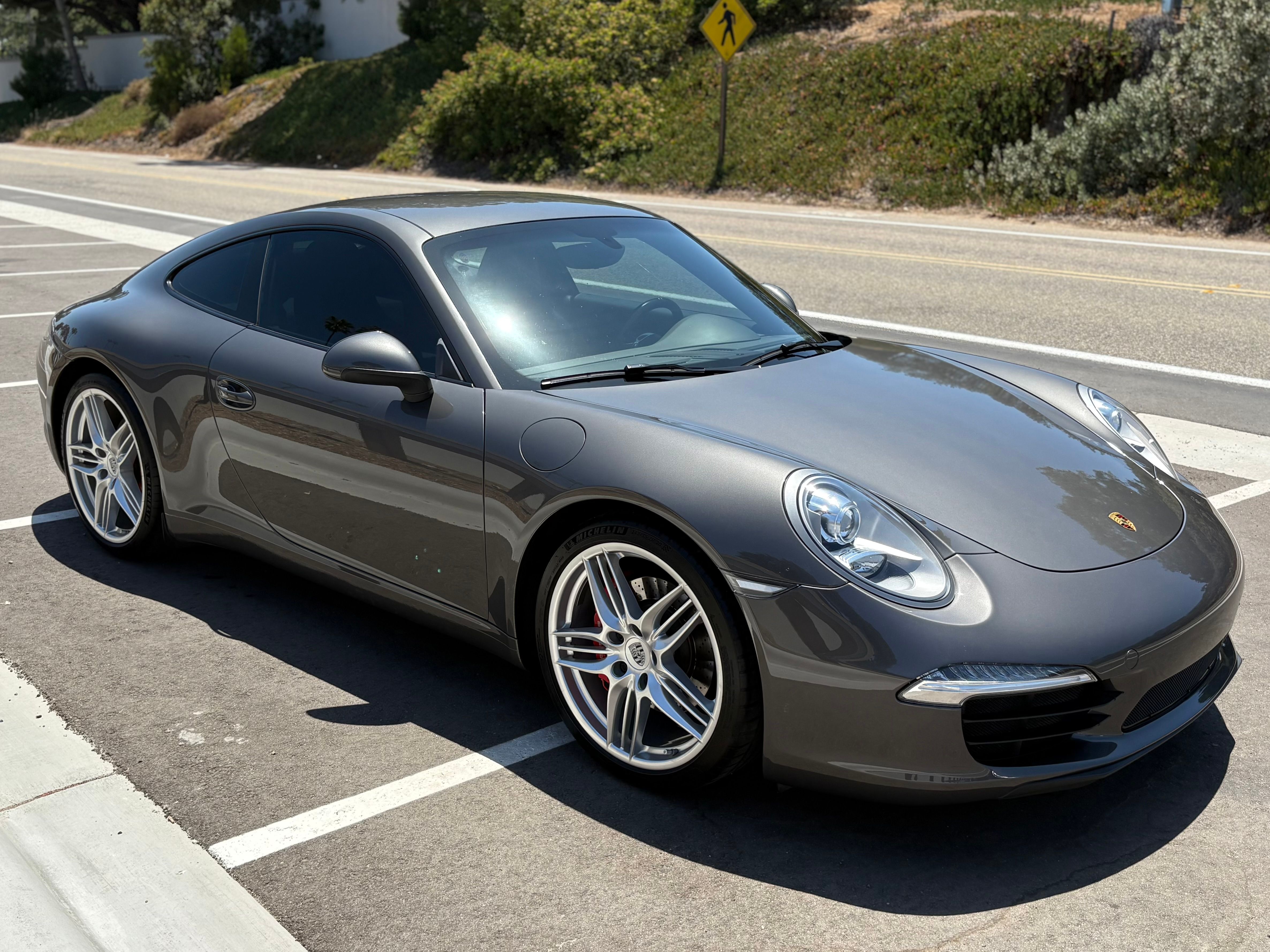 Used 2013 Porsche 911 Carrera S RWD image 6