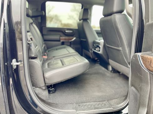 Used 2020 GMC Sierra 2500 Denali w/ Denali Ultimate Package image 11