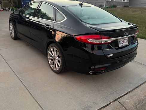 Used 2017 Ford Fusion Platinum FWD image 6