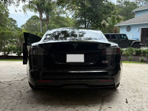 Used 2022 Tesla Model S Plaid AWD/4WD image 5