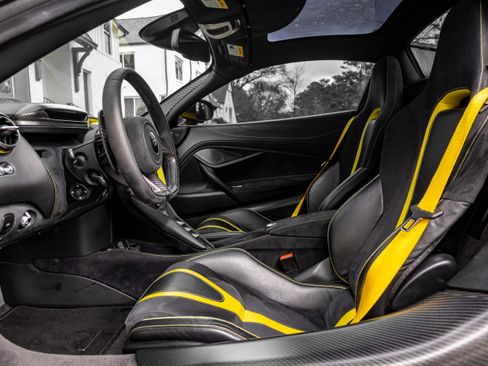 Used 2019 McLaren 720S Performance image 10