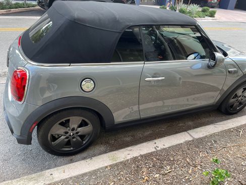 Used 2022 MINI Cooper S FWD image 4