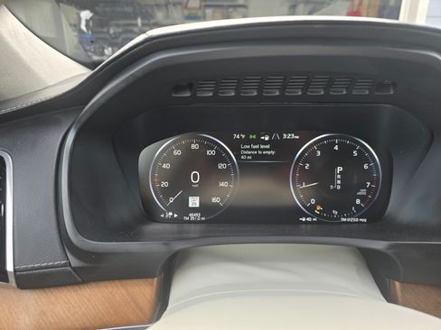 Used 2019 Volvo XC90 T6 Inscription w/ Luxury Package image 22