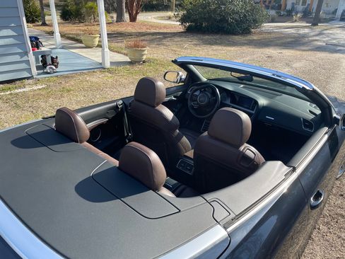 Used 2013 Audi S5 Prestige image 2